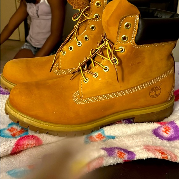 Size 12 Men’s Timberland Boots - Picture 1 of 4